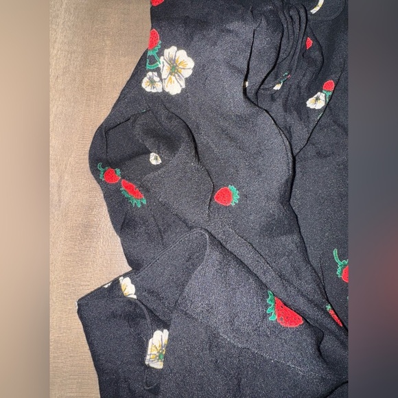 Free People Dream Girl Black Strawberry Floral Print Mini Dress Size 2 - Picture 13 of 15